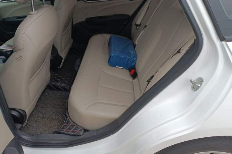 Used Buick GT 2018 15T Dual-Clutch Elite Model China V Standard
