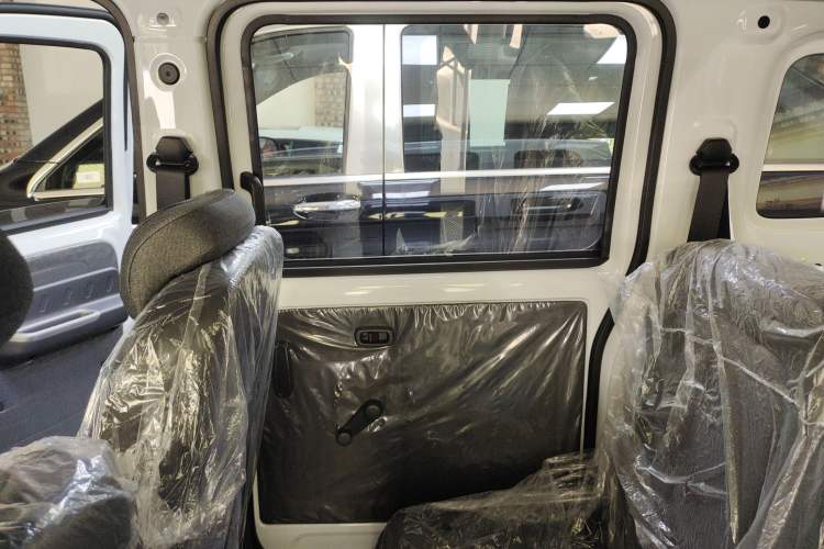 Used Wuling Zhiguang New Energy 2025 Comfort Model