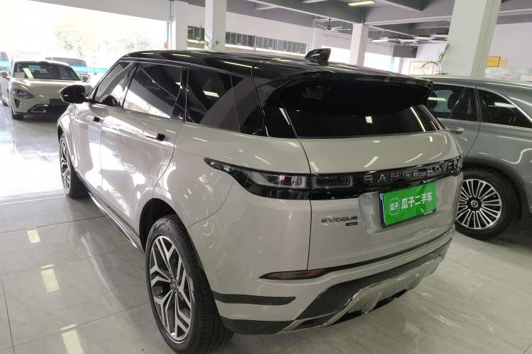 Used Land Rover Range Evoque 2022 Aurora L 249 PS R-Dynamic Luxury Edition
