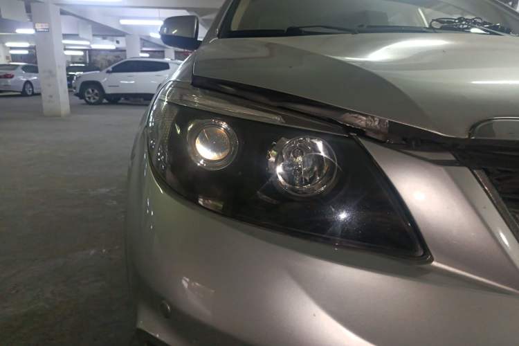 Used BYD S6 2011 2.0L Manual Luxury Version