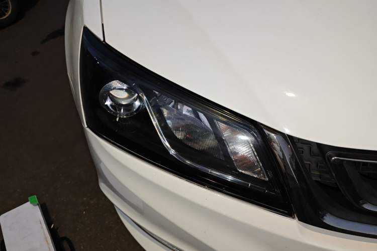 Used Geely Auto Emgrand 2017 Sedan Million Edition 1.5L Manual - Upward Version