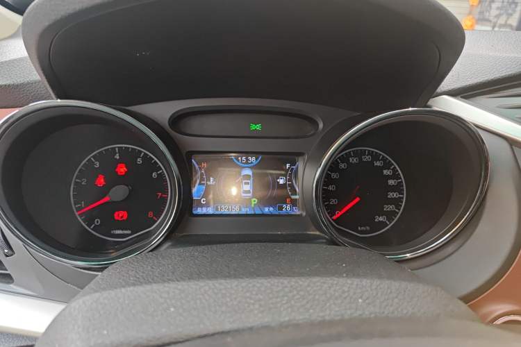 Used BYD G5 2014 1.5TID Automatic Flagship Model