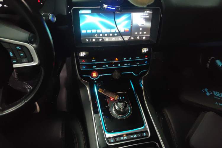 Used Jaguar XEL 2019 2.0T 200 PS Luxury Edition