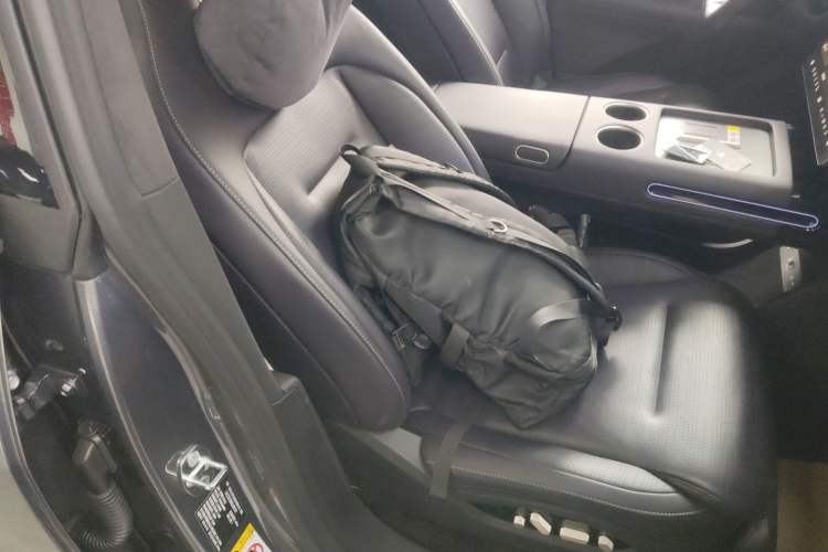 Used Avatr 07 2024 Max Extended-Range Edition Right Front Seat