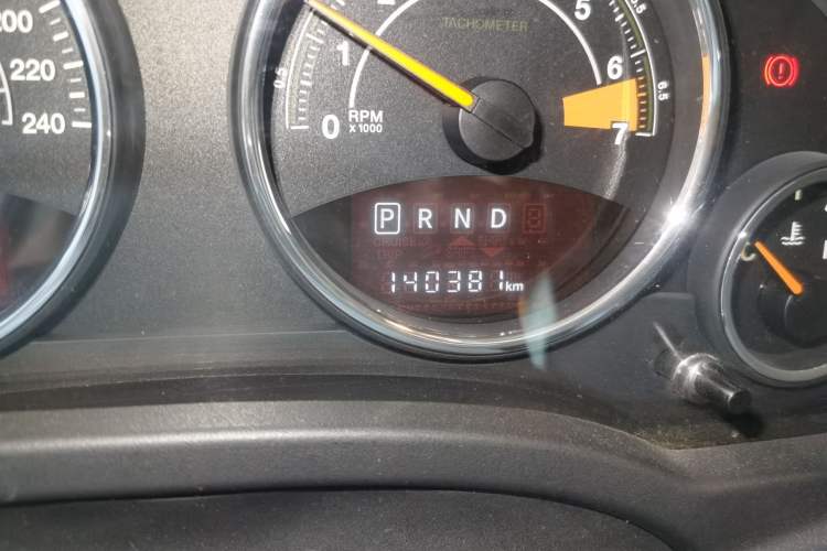 Used Jeep Compass 2014 2.4L four-wheel drive sport version