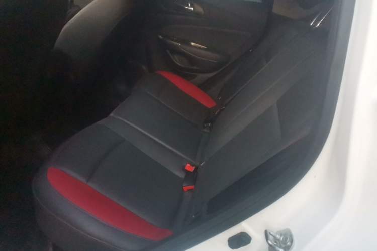 Used CHANGAN CS15 2016 1.5L Manual Luxury Edition Left Rear Seat