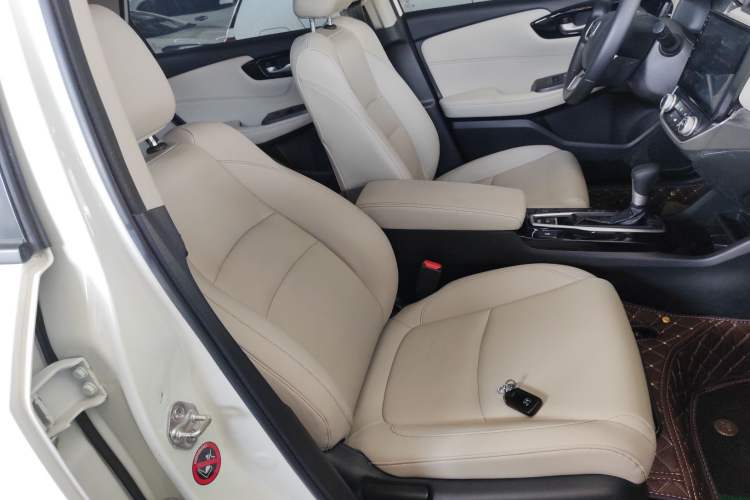 Used Honda Envix 2019 180TURBO CVT Enjoyment Edition China VI Right Front Seat