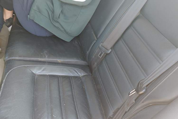 Used Volkswagen Lavida 2013 1.4 TSI Manual Luxury Edition Left Rear Seat