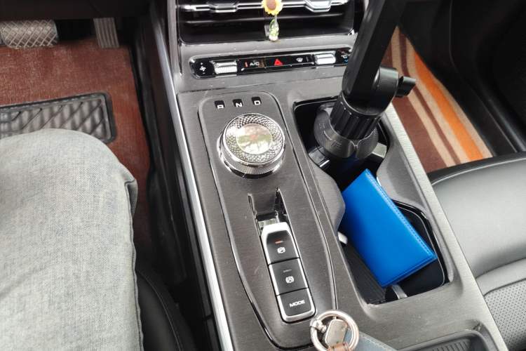 Used Wuling Xingguang 2024 Co-Creation Edition 510 Advanced Model
