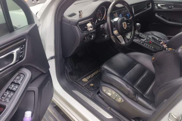 Used Porsche Macan 2014 Macan Turbo 3.6T Driver Seat