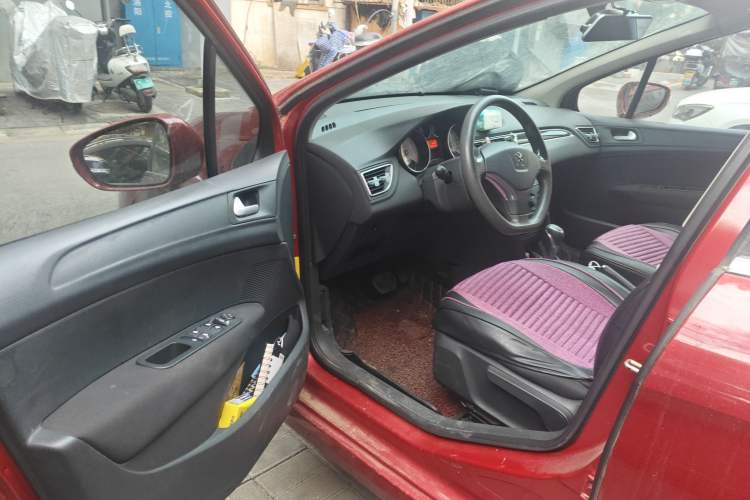 Used Peugeot 308 2014 Enjoy Edition Classic 1.6L Automatic Premium Model
