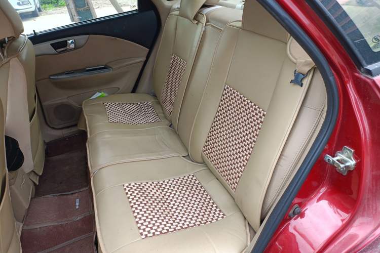 Used Buick Excelle 2013 1.5L Manual Classic Model Left Rear Seat