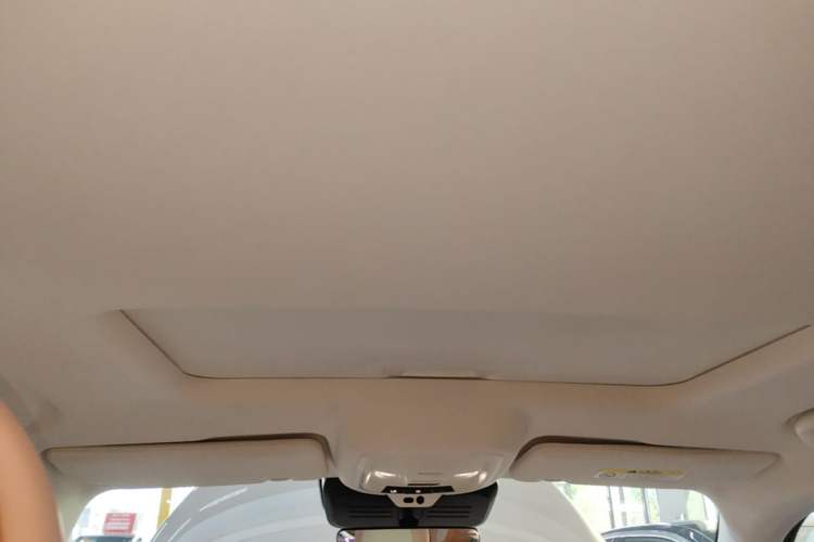 Used ORA Ballet Cat 2022 500 km Swan Lake Edition