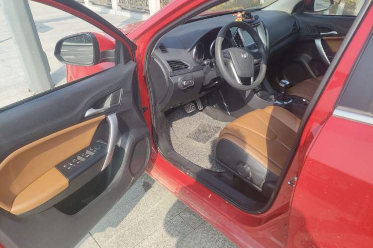 Used MG GT 2016 1.5T Automatic Value-Added Luxury Edition
