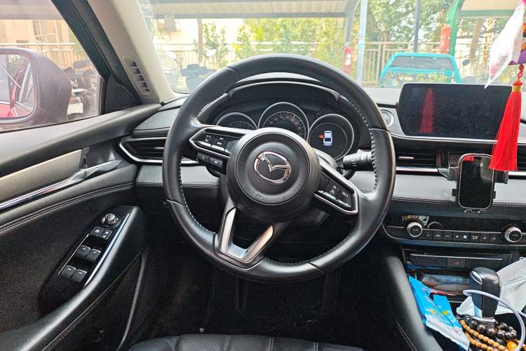 Used Mazda Atenza 2020 2.0L Blue Sky Luxury Edition
