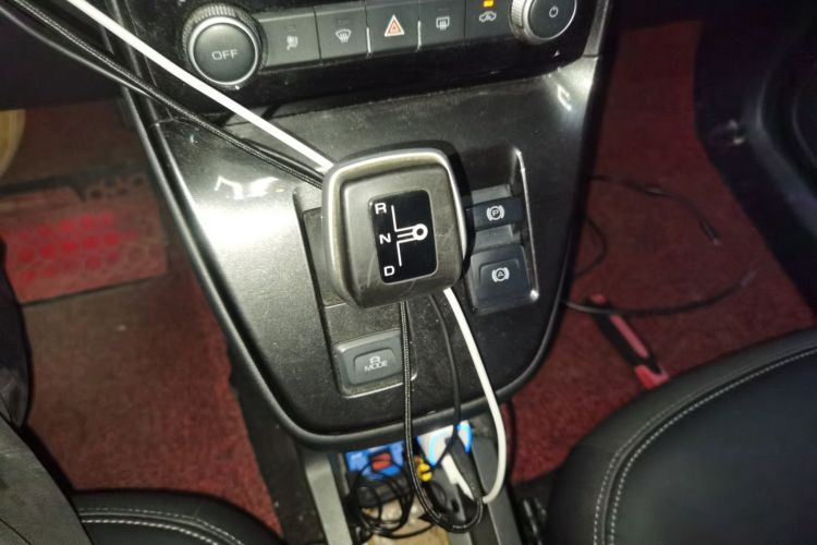 Used ORA iQ 2018 High-Range Version Smart Connectivity Model
