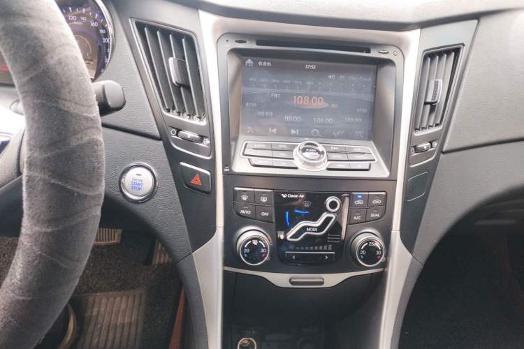 Used Hyundai Sonata 2014 2.0L Automatic Luxury Edition
