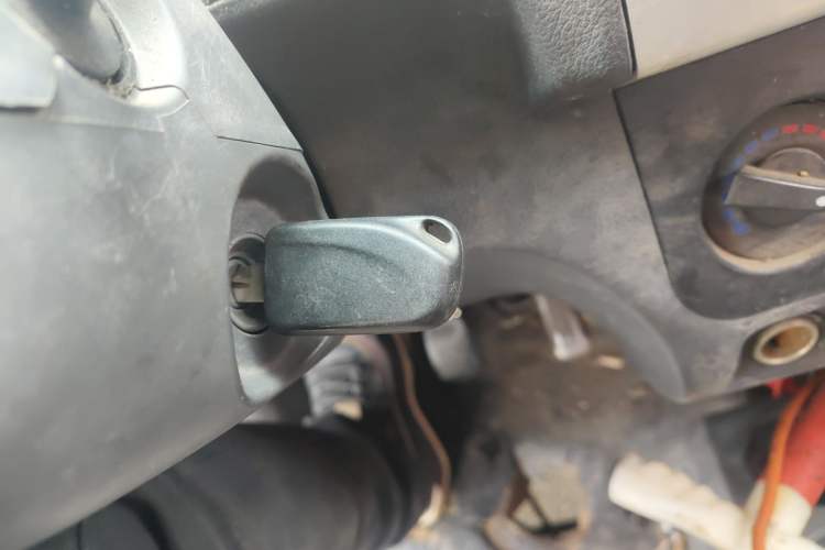 Used Dongfeng Xiaokang K05S 2016 1.0L Practical Version DK10