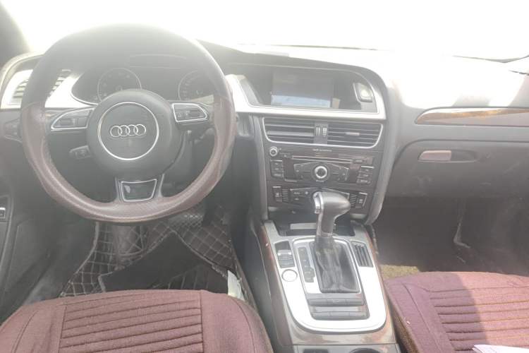 Used Audi A4L 2013 35 TFSI Automatic Standard Model
