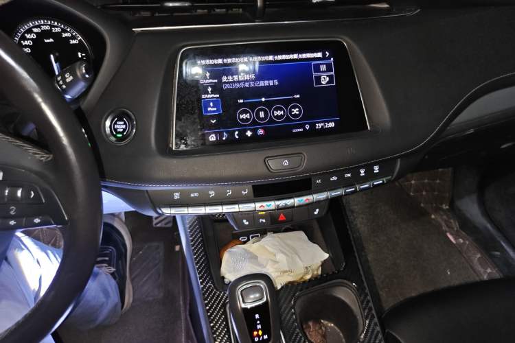 Used Cadillac XT4 2018 28T Two-Wheel-Drive Luxury Model