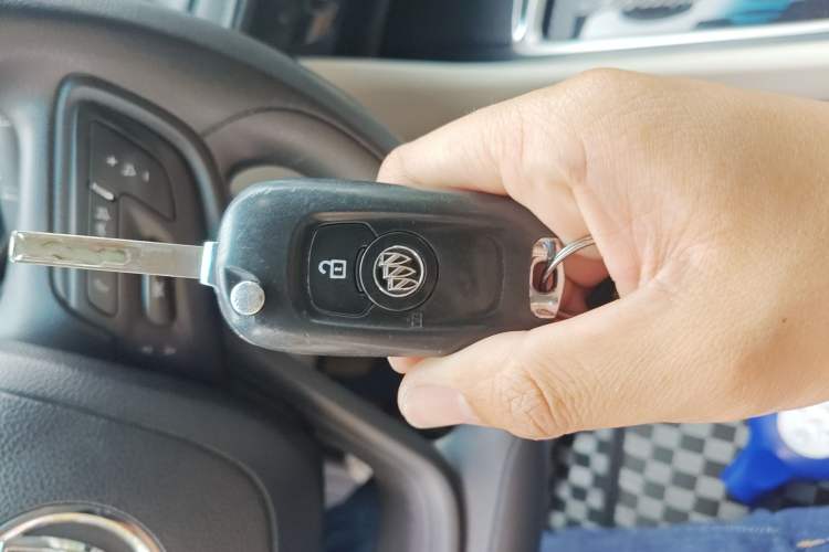 Used Buick GL6 2018 18T 5-Seater Elite Version Vehicle Key