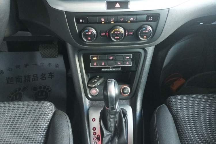 Used Volkswagen Sharan 2018 Revised Version 380TSI Comfort Edition 7-Seater
