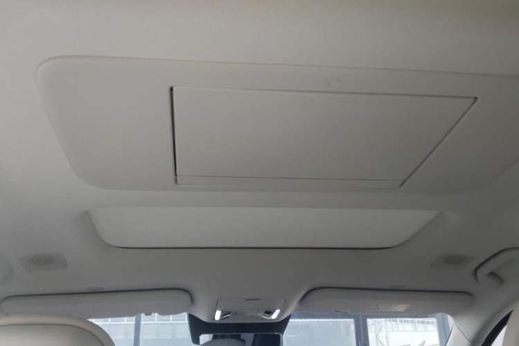 Used BYD Xia 2025 DM-i 1.5T 180km Excellence Model
