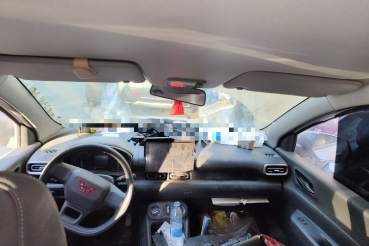 Used Wuling Hongguang New Energy 2024 All-Electric Model 300KM Practical Version