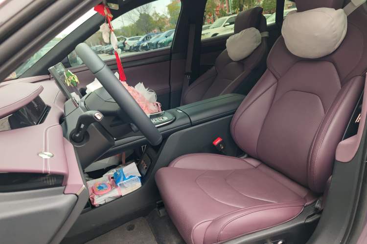 Used Xiaomi Auto SU7 2024 Four-Wheel Drive Ultra-Long Range Advanced Intelligent Driving Max Edition