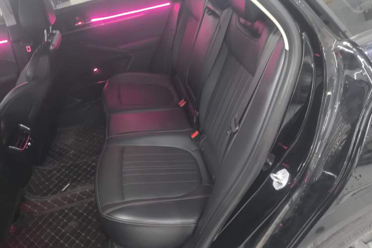 Used Ford Mondeo 2025 2.0T EcoBoost Luxury Version
