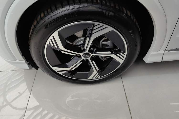 Used Audi Q4 e-tron 2024 40 e-tron Boundary Edition
