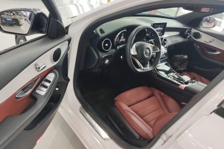 Used Mercedes-Benz C-Class 2017 Restyled C 200 Sport Edition