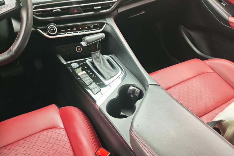 Used CHANGAN Eado 2020 PLUS Blue Whale NE 1.4T GDI DCT Flagship Model
