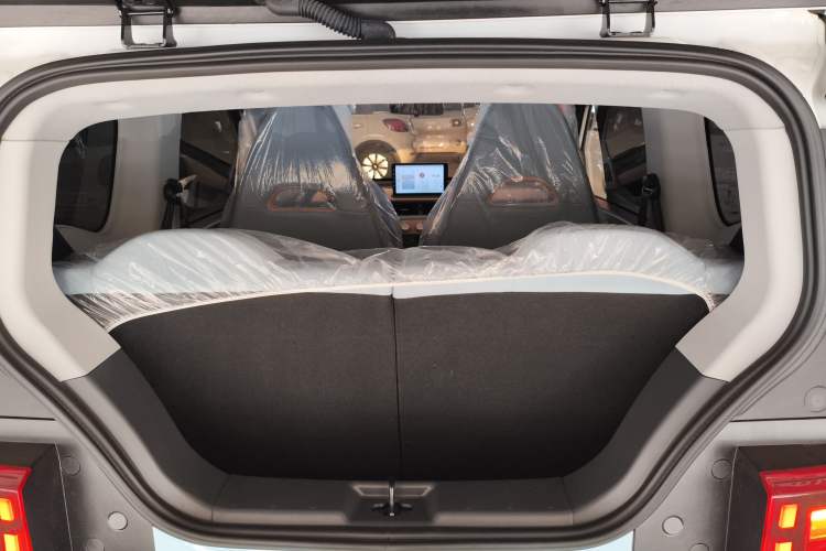 Used Chery QQ Ice Cream 2025 205km Qi Energy Version
