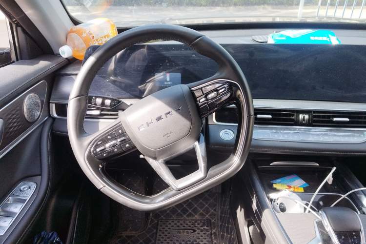 Used Chery Tiggo 8 PRO 2025 290T Two-Wheel-Drive Luxury Edition
