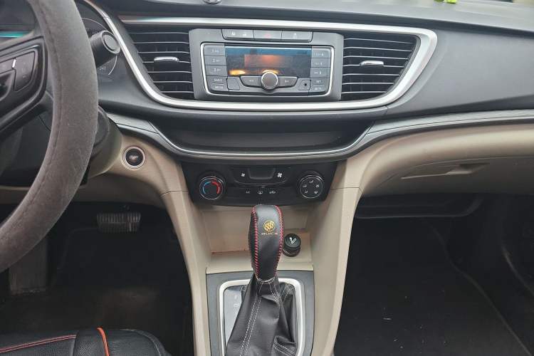 Used Buick GT 2017 15N Automatic Elite Version
