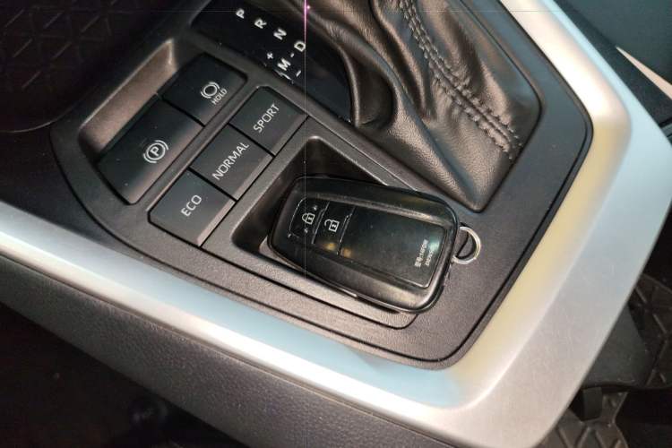 Used Toyota Wildlander 2023 2.0L CVT Two-Wheel Drive Urban Edition