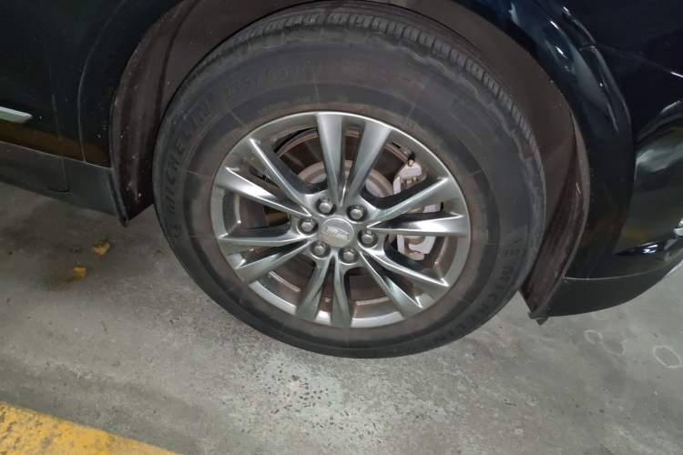 Used Cadillac XT5 2020 28T Four-Wheel Drive Luxury Version