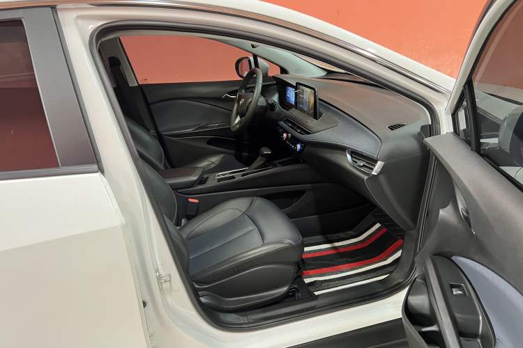 Used Buick Velite 6 2023 Revised Version 430 km Range – Commuter Edition