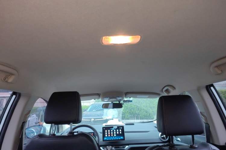 Used BYD Yuan New Energy 2019 EV535 Smart Connect Trendsetting Model Headliner