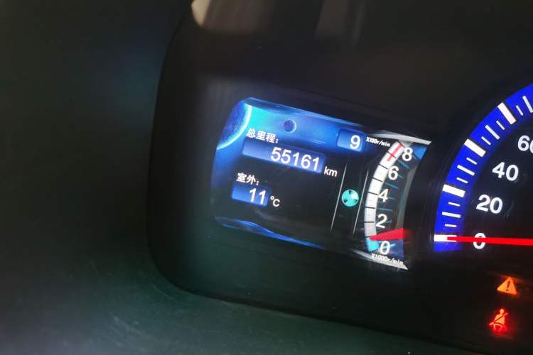 Used BYD G6 2012 1.5TI Manual Luxury Edition
