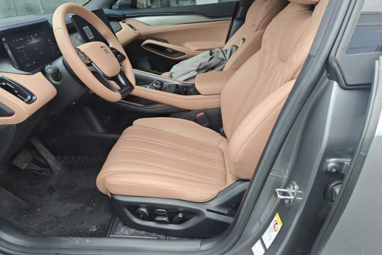 Used BYD Song L EV 2024 550 km Excellence Version