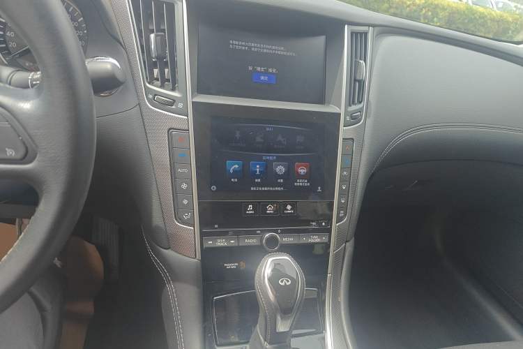 Used Infiniti Q50L 2018 2.0T Enjoyment Edition China V standard