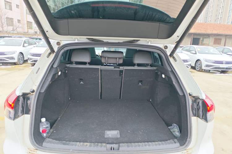 Used Audi Q4 e-tron 2023 40 e-tron Adventure Edition