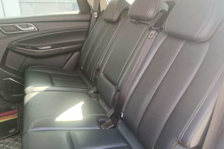 Used JMC Yusheng S350 2020 2.0T Manual 4x4 Gasoline Comfort Edition Left Rear Seat