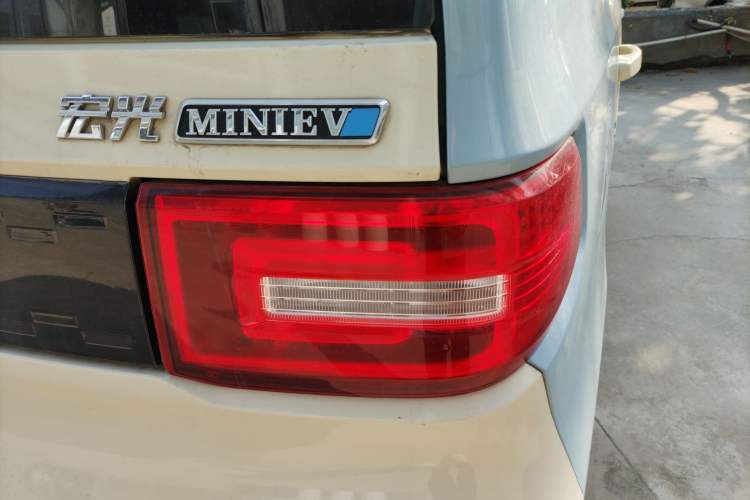 Used Wuling Hongguang MINIEV 2022 Enjoy Edition Lithium Iron Phosphate Right Rear Taillight