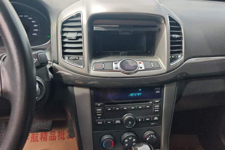 Used Chevrolet Captiva 2015 2.4L Two-Wheel Drive Urban Version 7 Seats