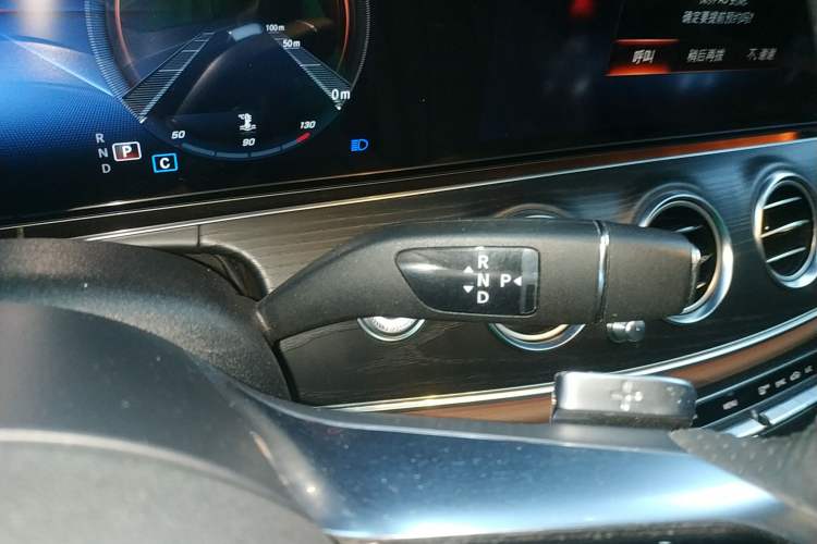 Used Mercedes-Benz E-Class 2021 Restyled E 300 L Sporty and Stylish Edition
