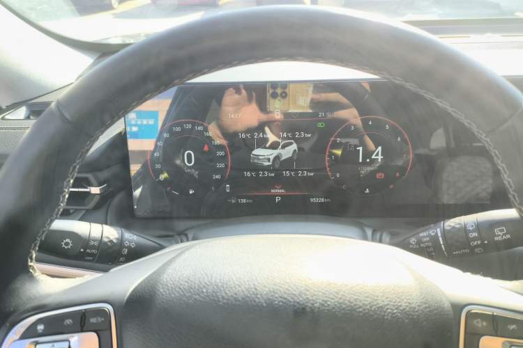 Used EXEED Lingyun 2021 290T Two-Wheel Drive Starry Edition
