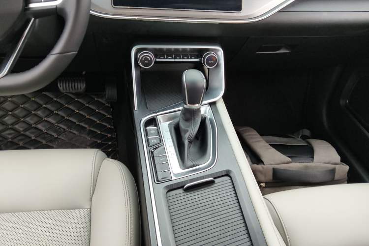 Used Geely Auto Binray 2018 14T CVT Binyi Edition